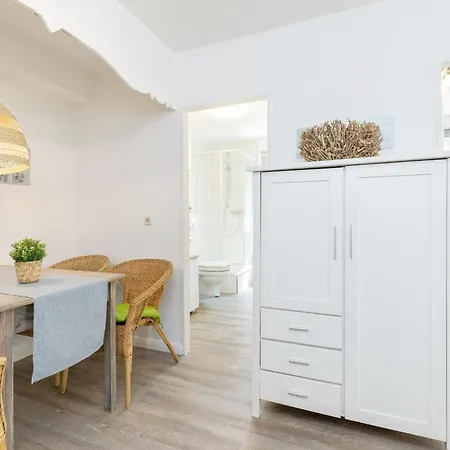 아파트 Ferienwohnung Die 2b *